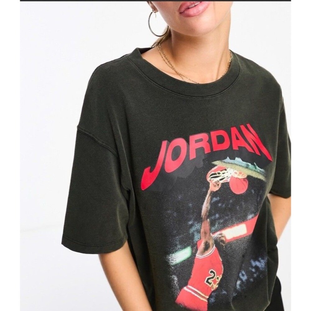 Nike Air Jordan Heritage Women's Loose Fit Printed Graphic T-Shirt Black Size M